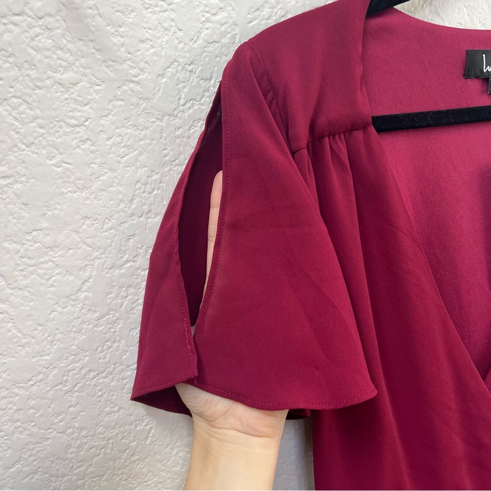 Lulus Wrap Maxi Dress Women,s Medium Burgundy Short Sleeve Slit Flutter New - Picture 5 of 9
